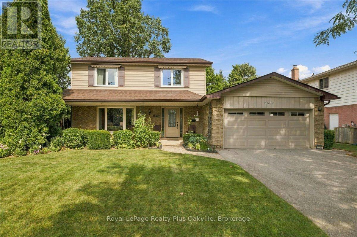 2507 Woburn Crescent, Oakville, ON, L6L 5E8