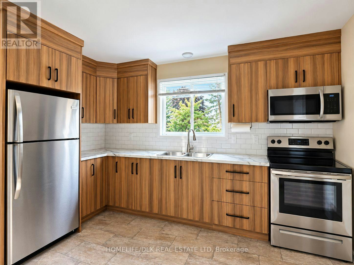 8 Carman Court, Iroquois, ON, K0E 1K0 - 5