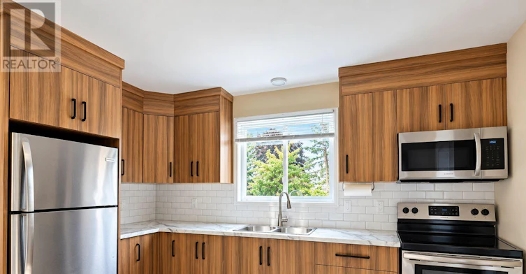 8 Carman Court, Iroquois, ON, K0E 1K0 - 5