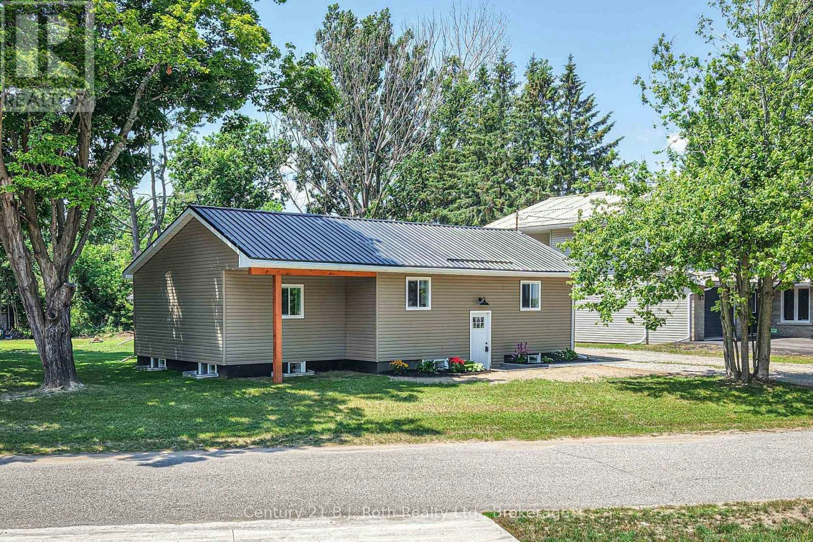 3332 Cleveland Avenue, Severn, ON, L0K 1G0