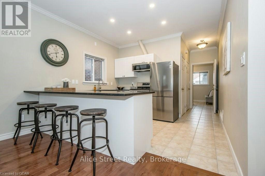 MAIN-129 Elizabeth Street, Guelph, ON, N1E 2X4 - 2