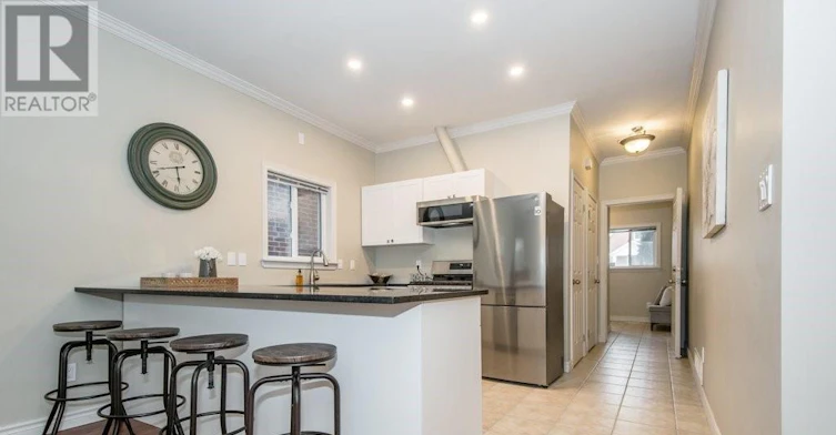 MAIN-129 Elizabeth Street, Guelph, ON, N1E 2X4 - 2