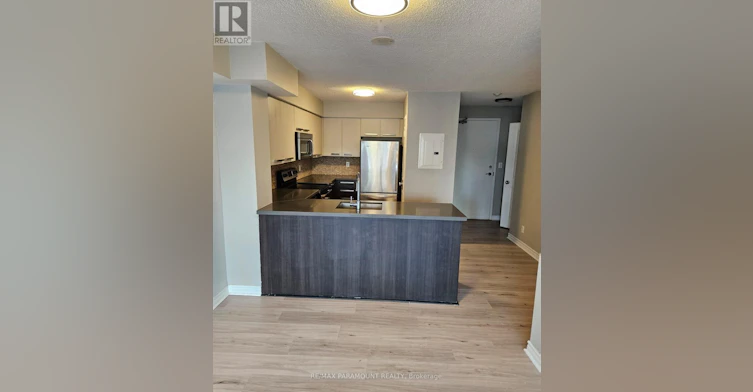 709-11 St Joseph Street, Toronto, ON, M4Y 3G4 - 2