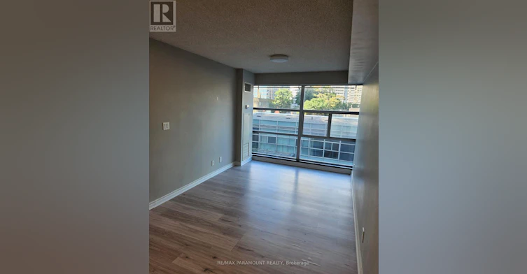 709-11 St Joseph Street, Toronto, ON, M4Y 3G4 - 8