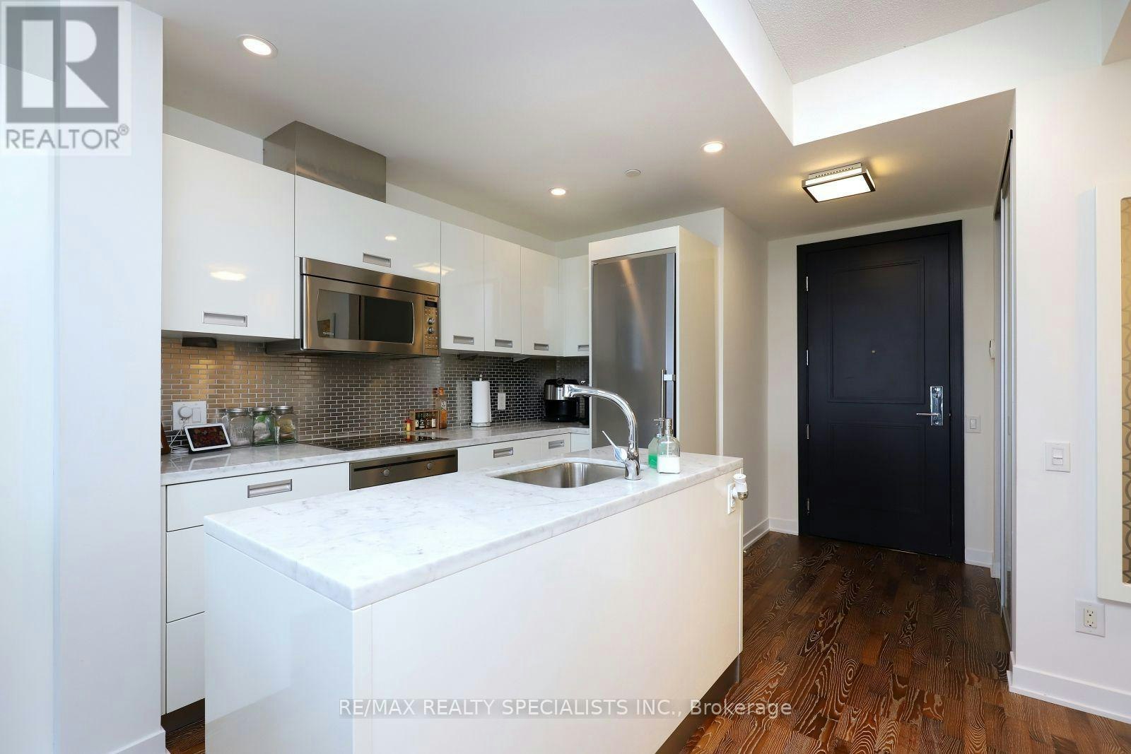 2103-88 Park Lawn Road, Toronto, ON, M8Y 0B5 - 10