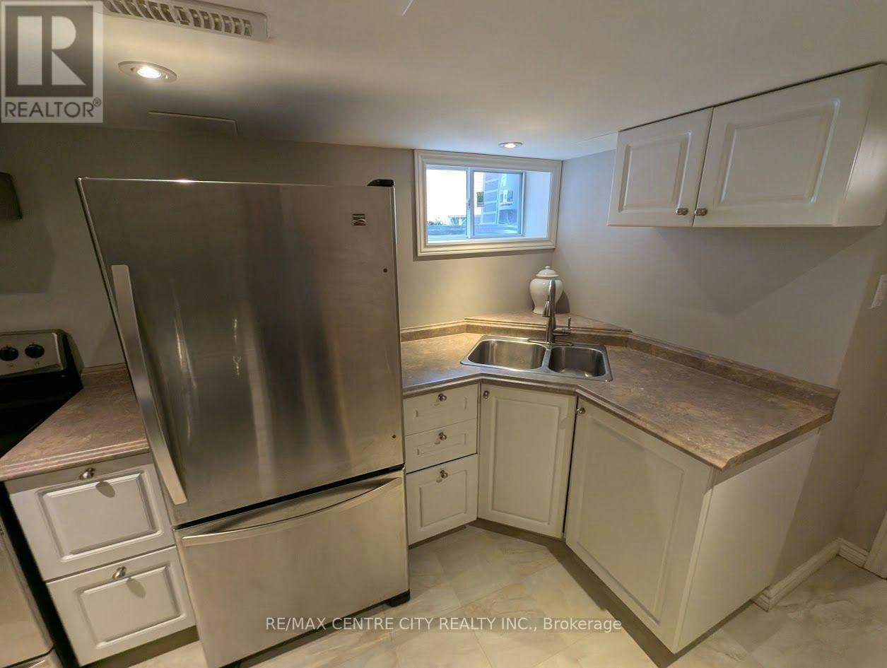 17 Clenray Place, London, ON, N6A 3Y9 - 37