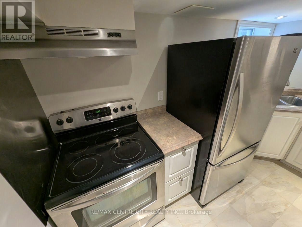 17 Clenray Place, London, ON, N6A 3Y9 - 36