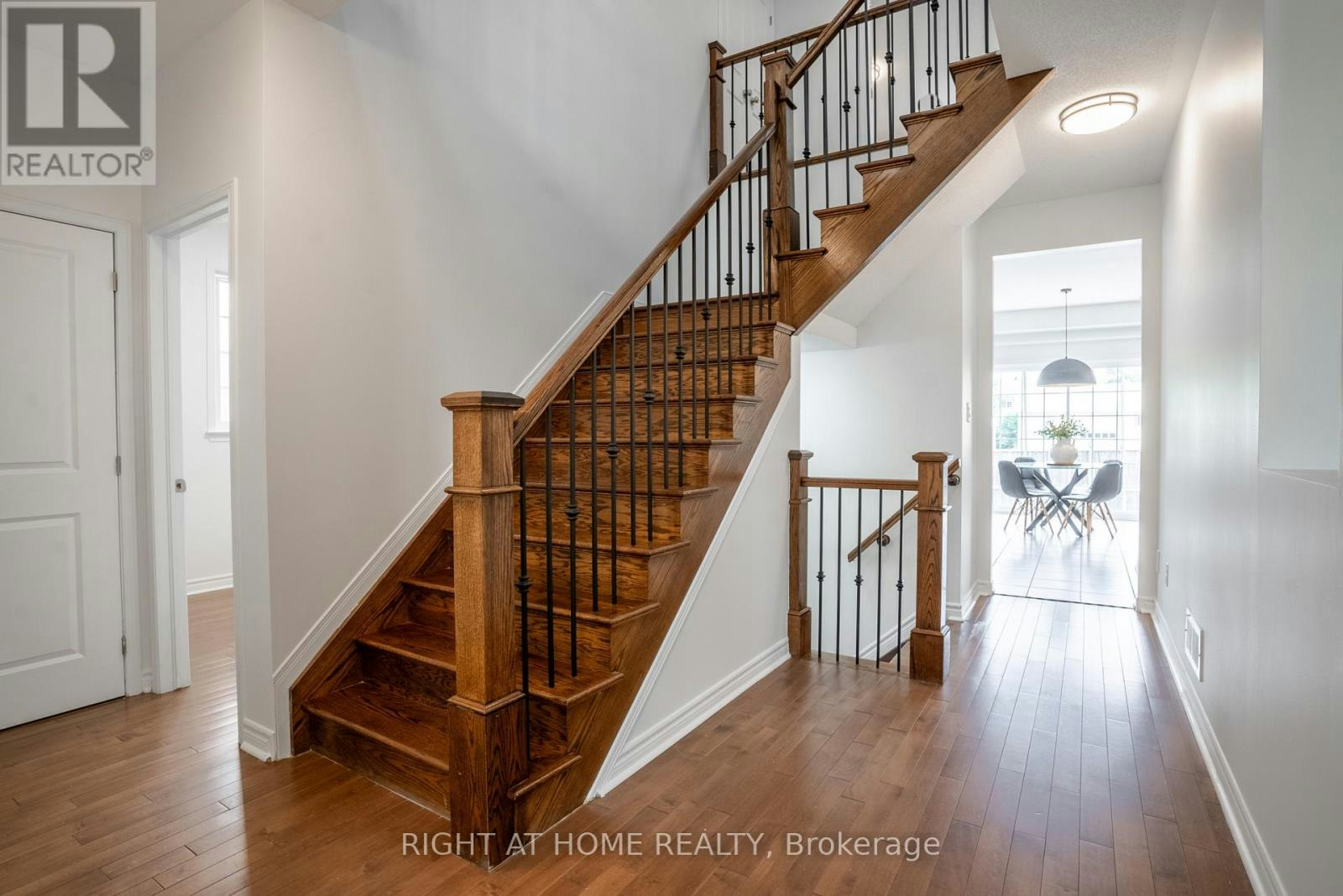 106 Sunita Crescent, Ottawa, ON, K2J 5S5 - 10