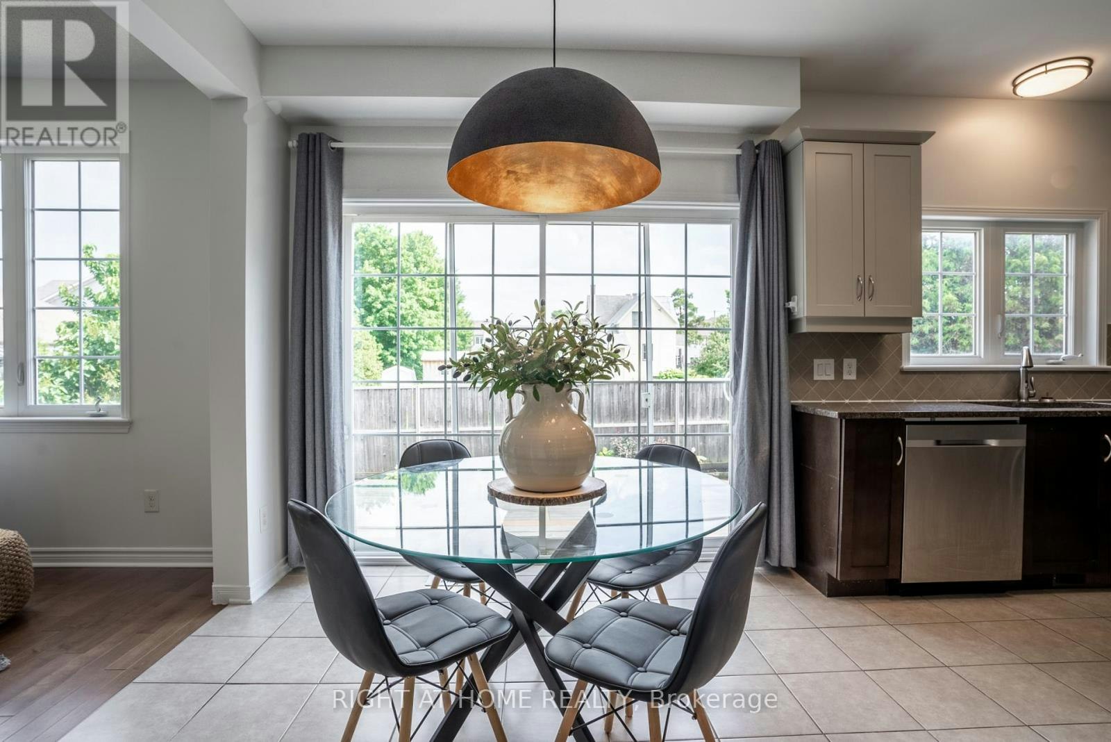 106 Sunita Crescent, Ottawa, ON, K2J 5S5 - 13