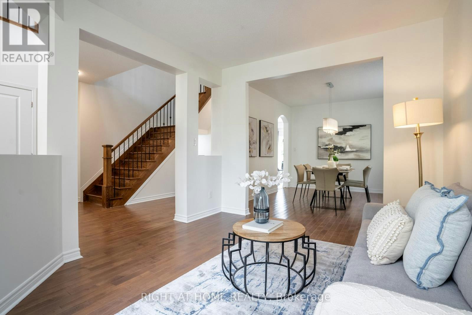 106 Sunita Crescent, Ottawa, ON, K2J 5S5 - 5