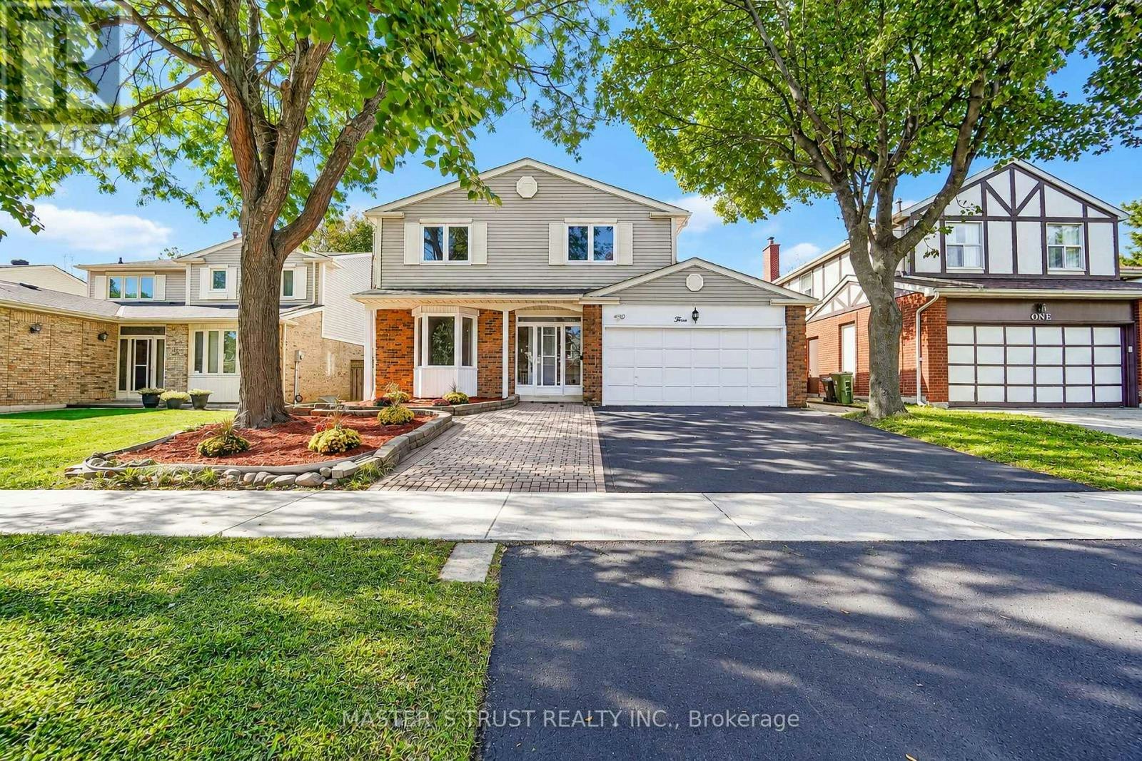 3 Longbow Square, Toronto, ON, M1W 2W6