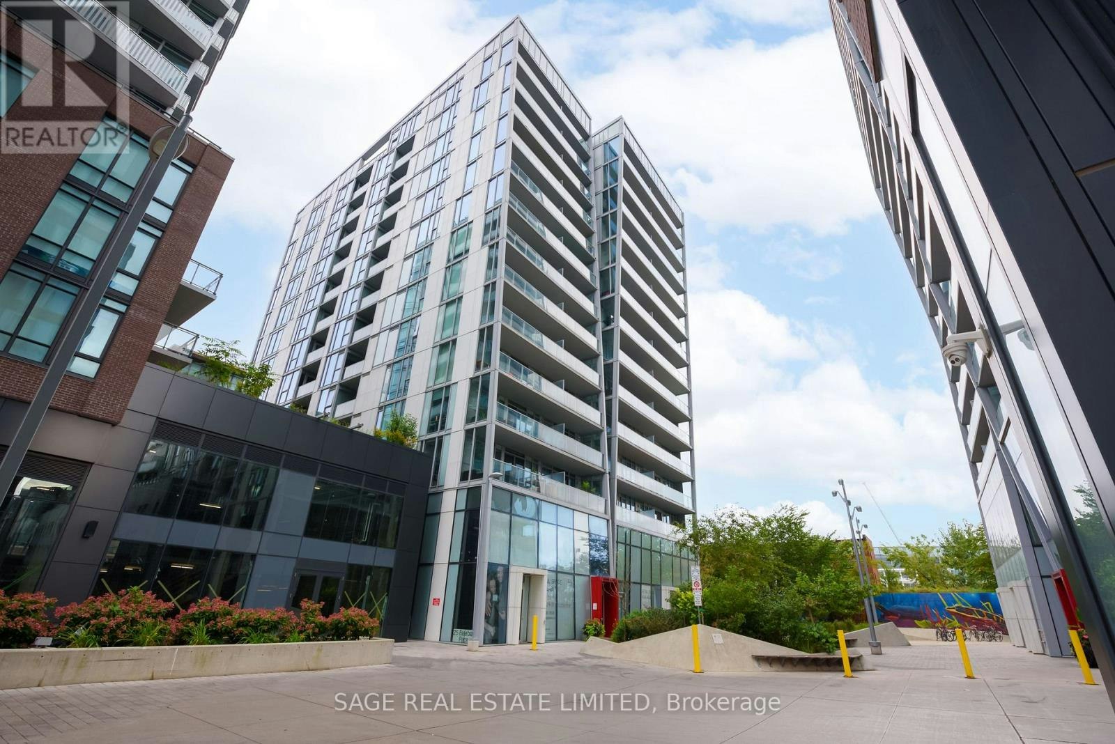 1008-25 Baseball Place, Toronto, ON, M4M 2A5
