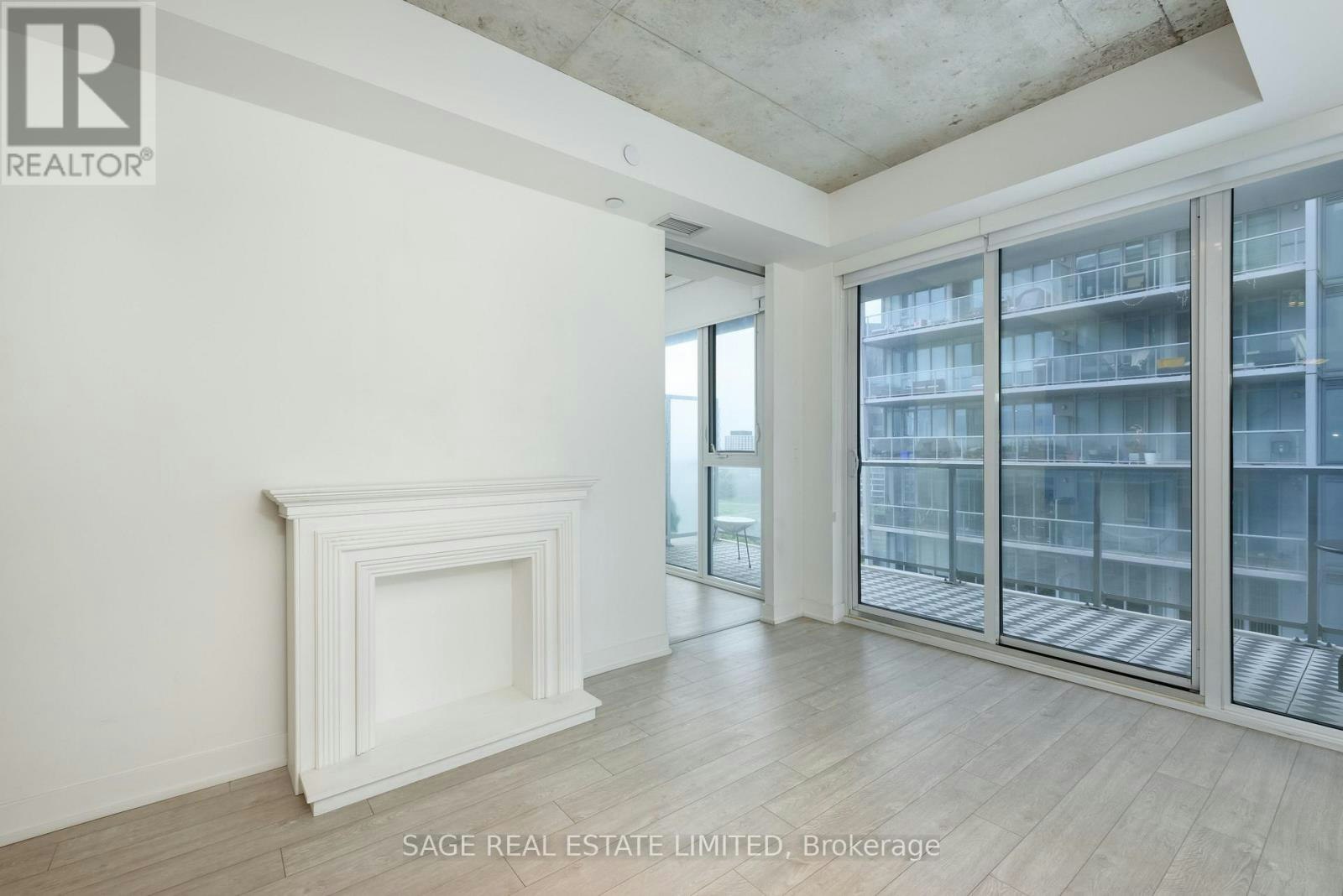 1008-25 Baseball Place, Toronto, ON, M4M 2A5 - 11