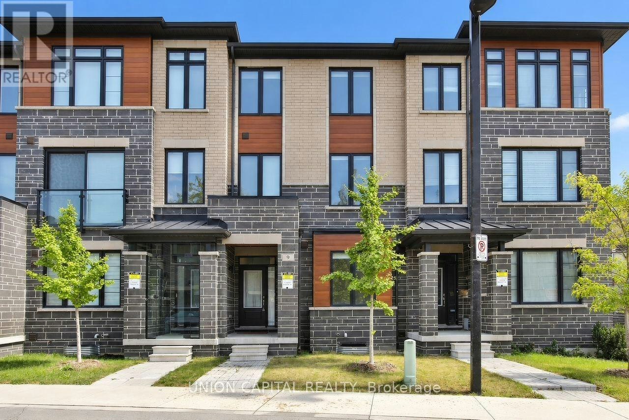 9 Arthur White Lane, Markham, ON, L6E 0W2
