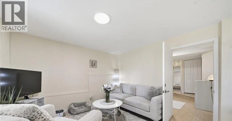 Lower-69 Southcreek Trail, Guelph, ON, N1G 5A7 - 5