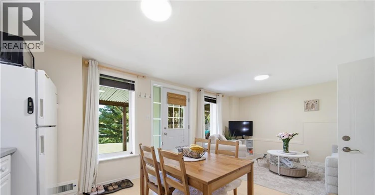 Lower-69 Southcreek Trail, Guelph, ON, N1G 5A7 - 9