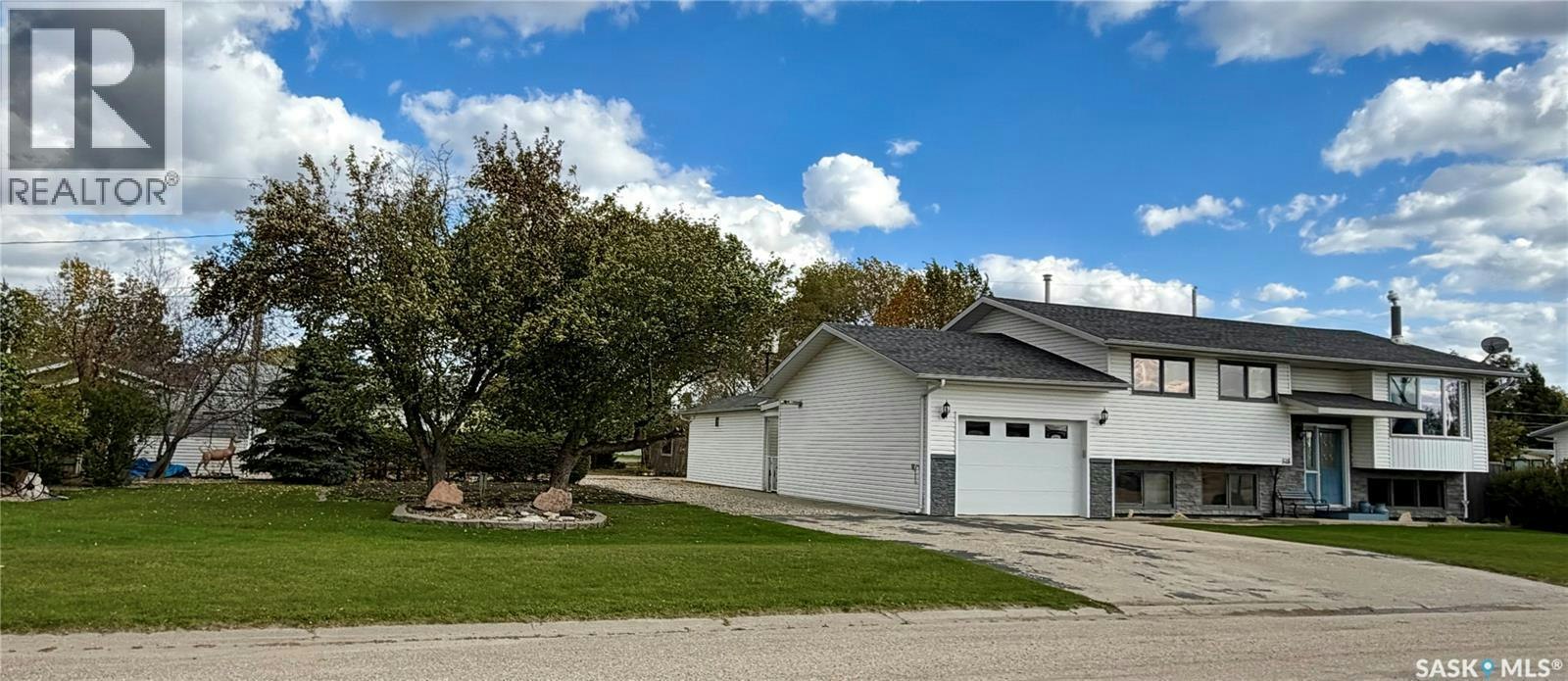 518 Hamjea Street, Hudson Bay, SK, S0E 0Y0