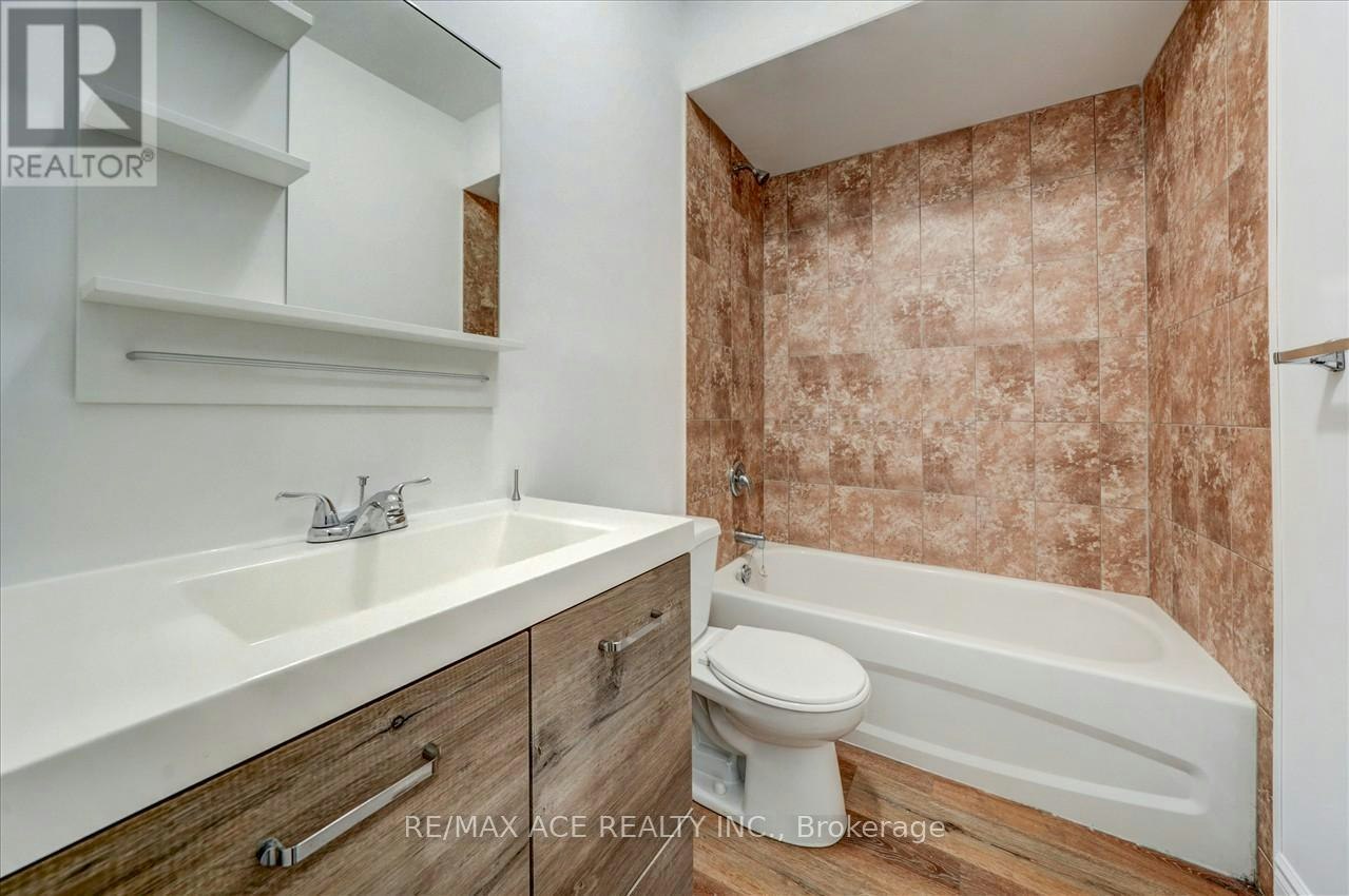 183 Munro Street, Toronto, ON, M4M 2B8 - 13