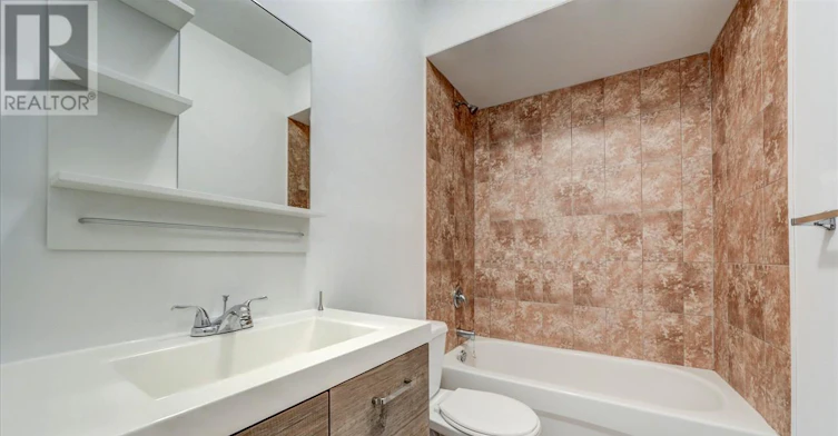 183 Munro Street, Toronto, ON, M4M 2B8 - 13