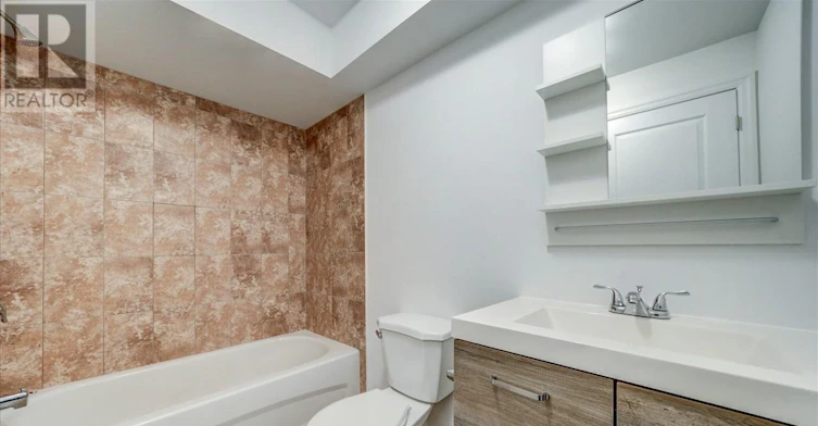 183 Munro Street, Toronto, ON, M4M 2B8 - 22