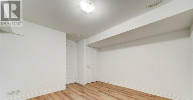 183 Munro Street, Toronto, ON, M4M 2B8 - 24