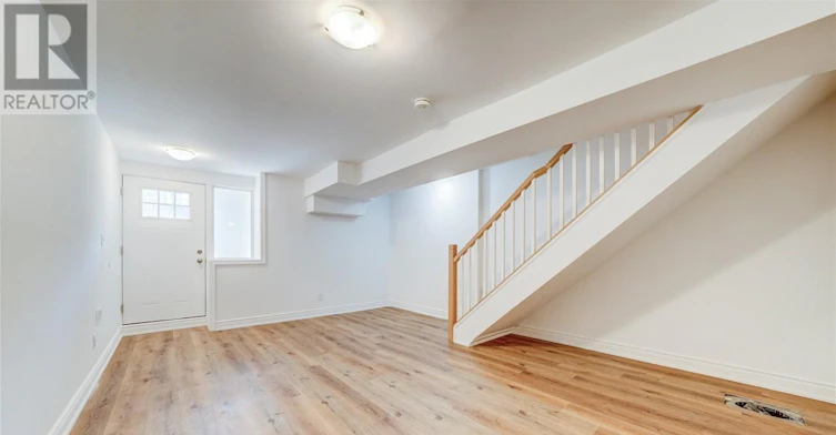 183 Munro Street, Toronto, ON, M4M 2B8 - 19