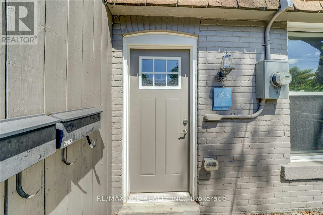 183 Munro Street, Toronto, ON, M4M 2B8 - 2