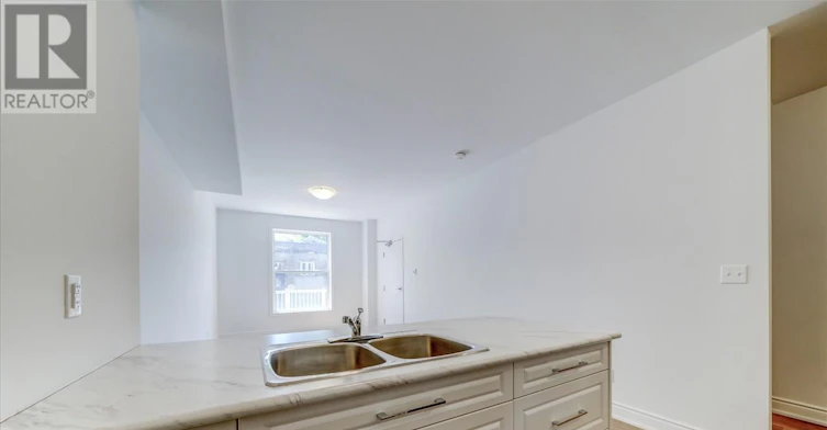 183 Munro Street, Toronto, ON, M4M 2B8 - 11