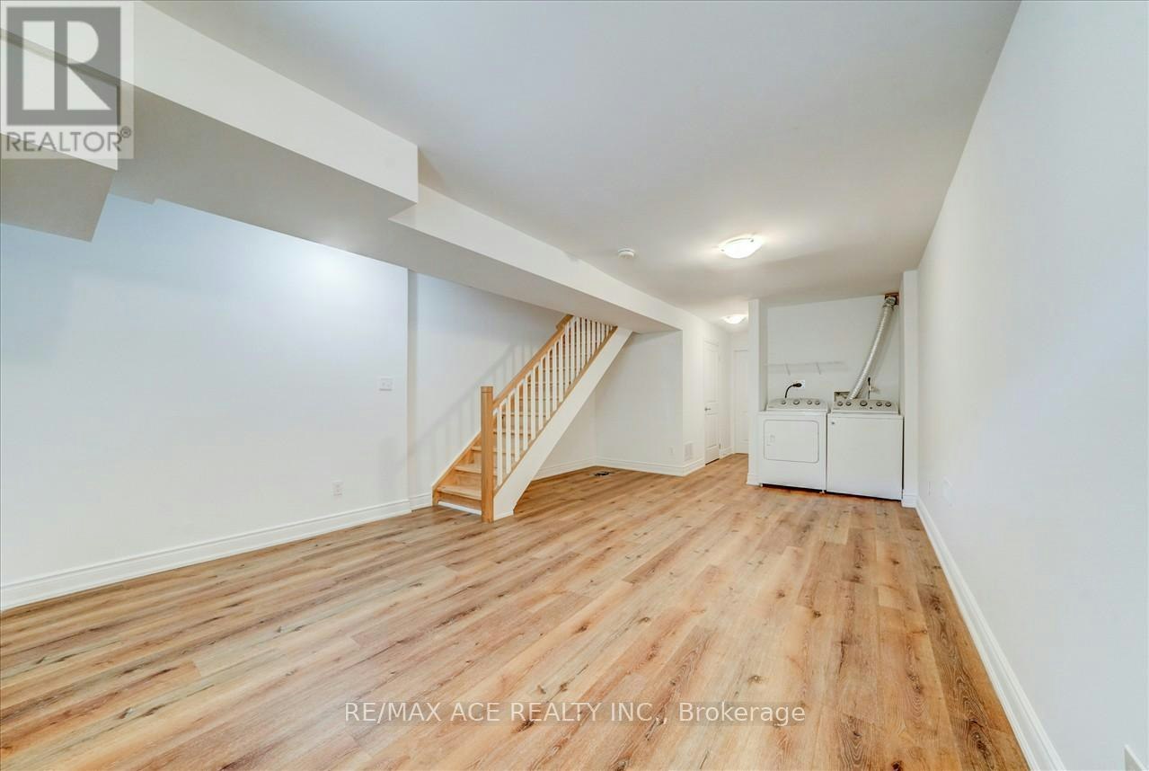 183 Munro Street, Toronto, ON, M4M 2B8 - 18