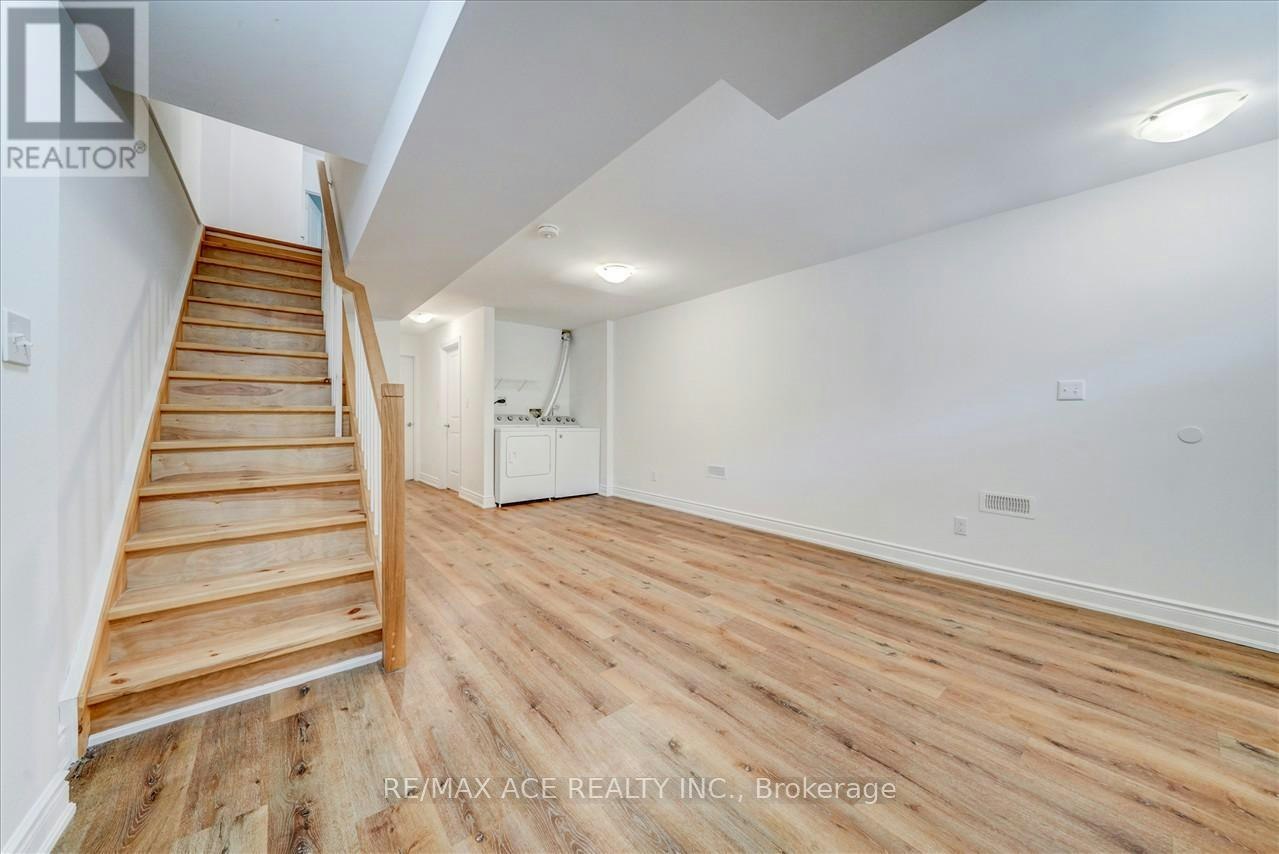 183 Munro Street, Toronto, ON, M4M 2B8 - 17