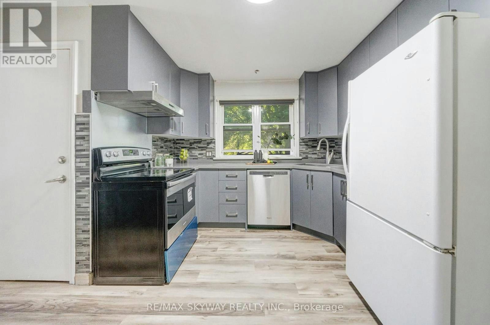 6604 Locus Avenue, Niagara Falls, ON, L2G 4K7 - 6