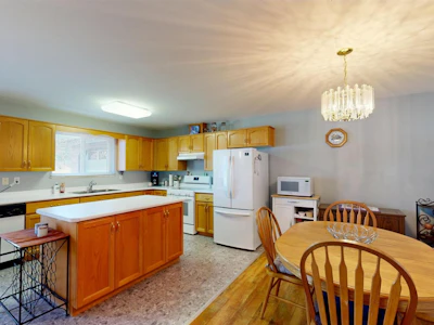 2-202 8th Street - 3