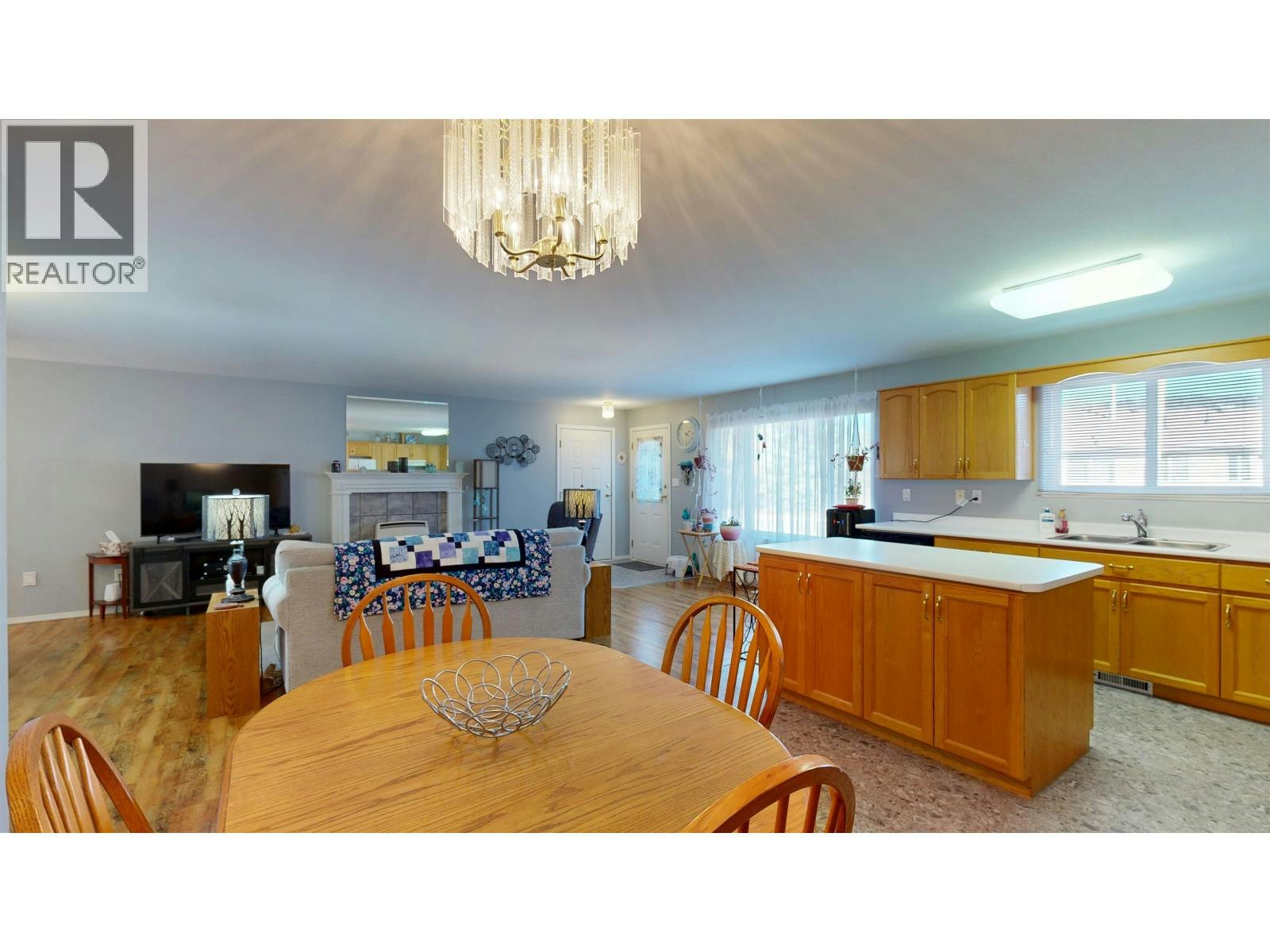 2-202 8th Street - 4