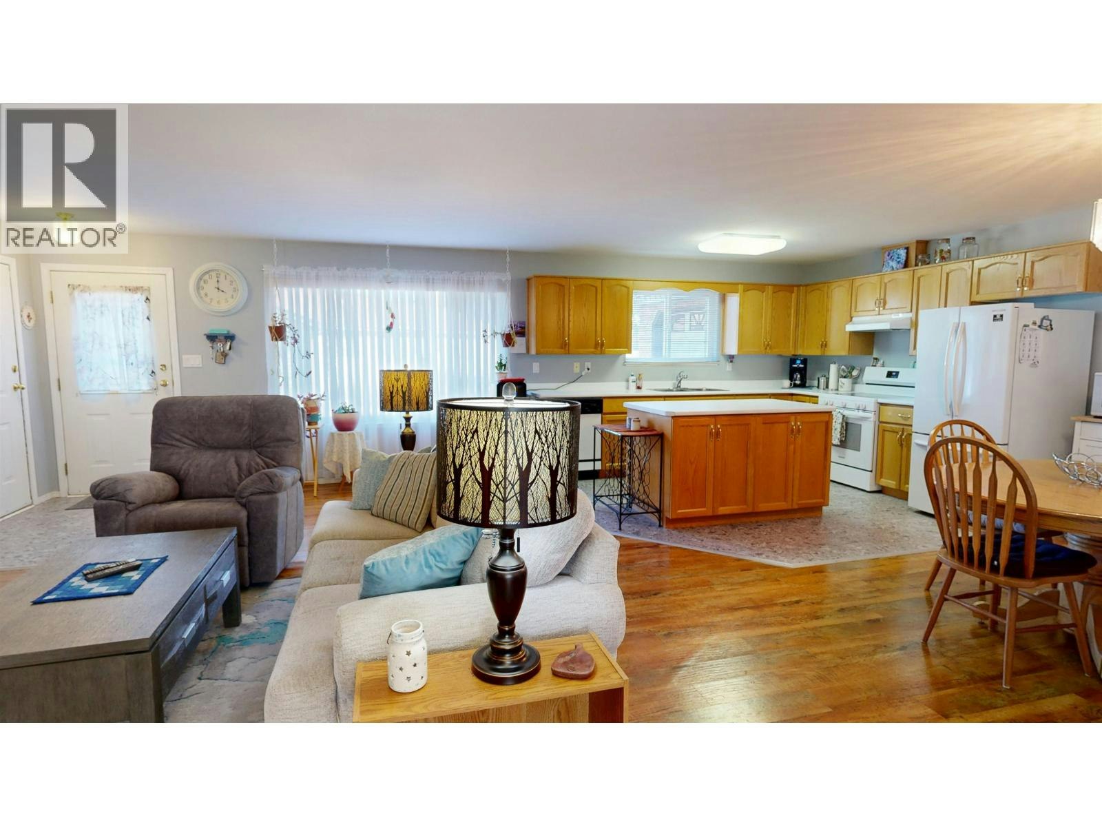 2-202 8th Street - 5