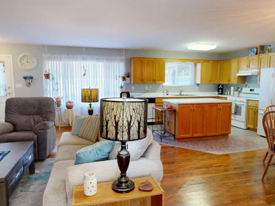 2-202 8th Street - 5