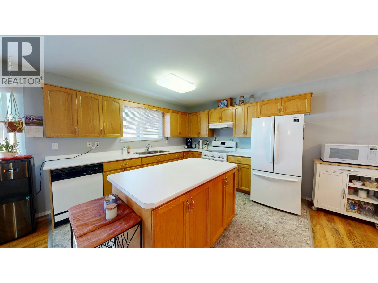 2-202 8th Street - 2