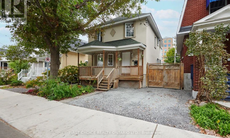41 Huron Avenue N