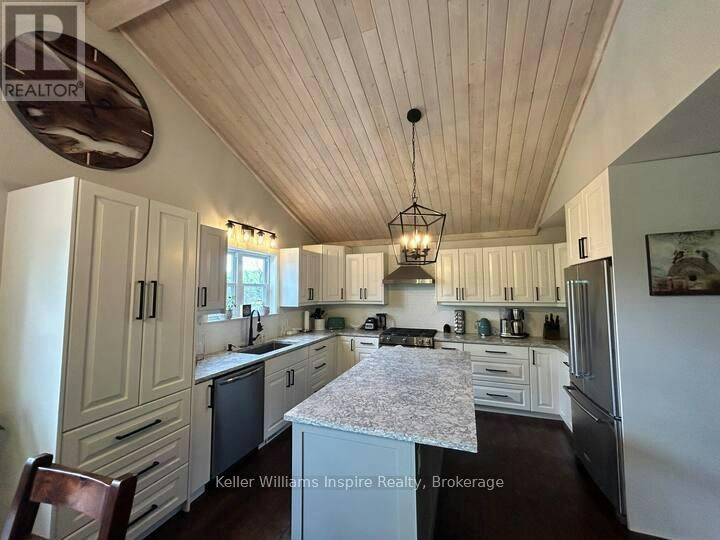 27229 62 Highway S, Bancroft, ON, K0L 1C0 - 9