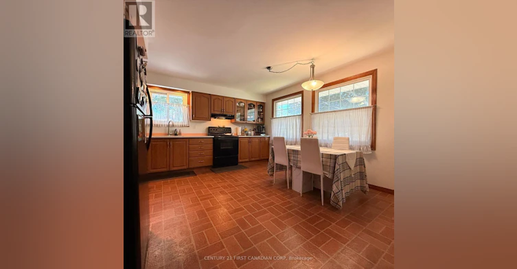 749 Dundalk Drive, London, ON, N6C 3V1 - 4