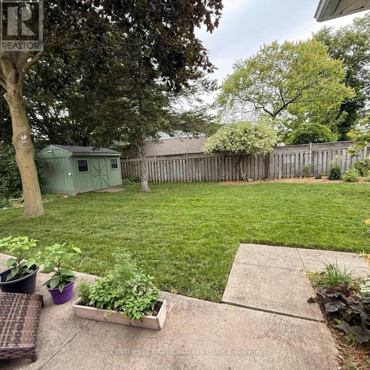 749 Dundalk Drive, London, ON, N6C 3V1 - 18