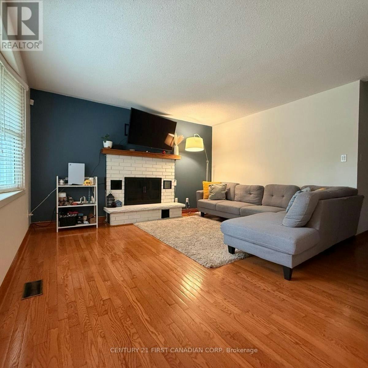 749 Dundalk Drive, London, ON, N6C 3V1 - 9