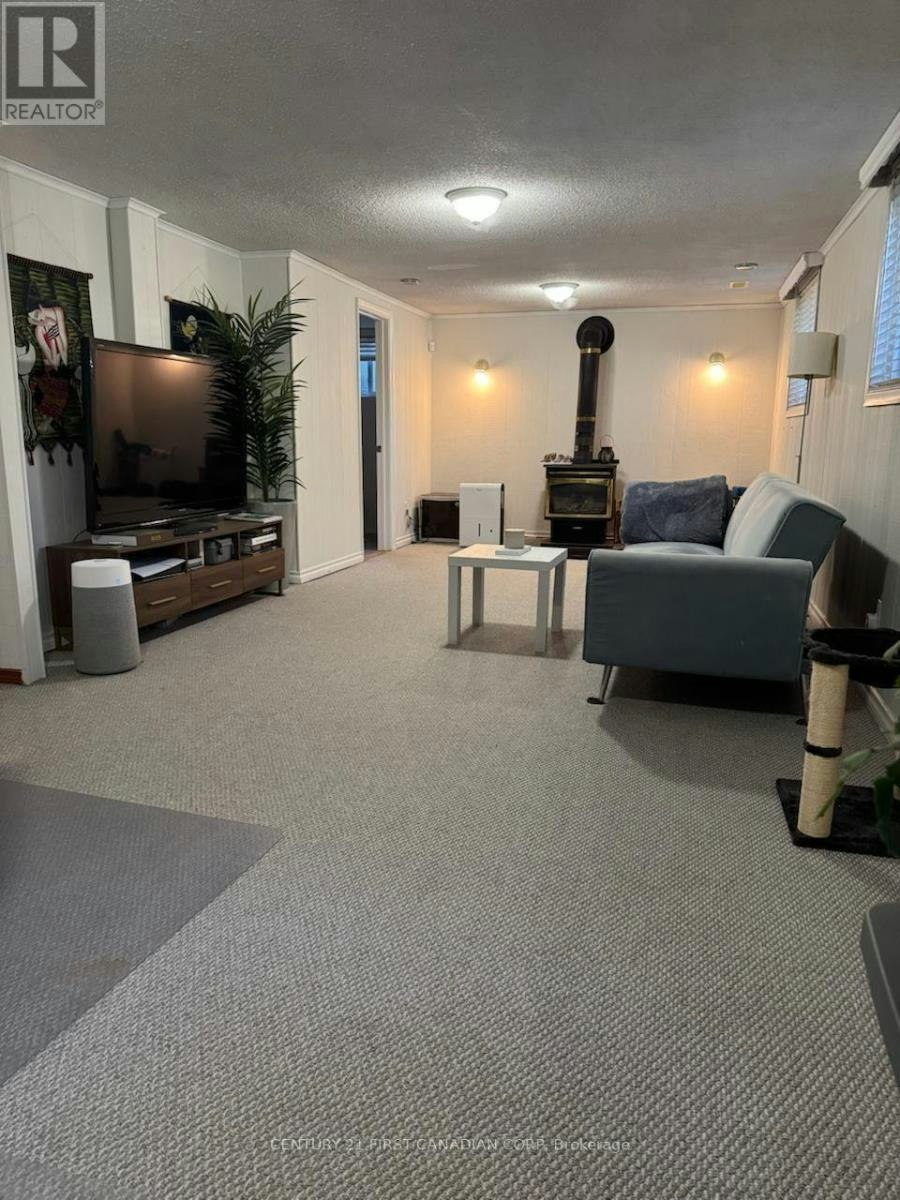 749 Dundalk Drive, London, ON, N6C 3V1 - 14