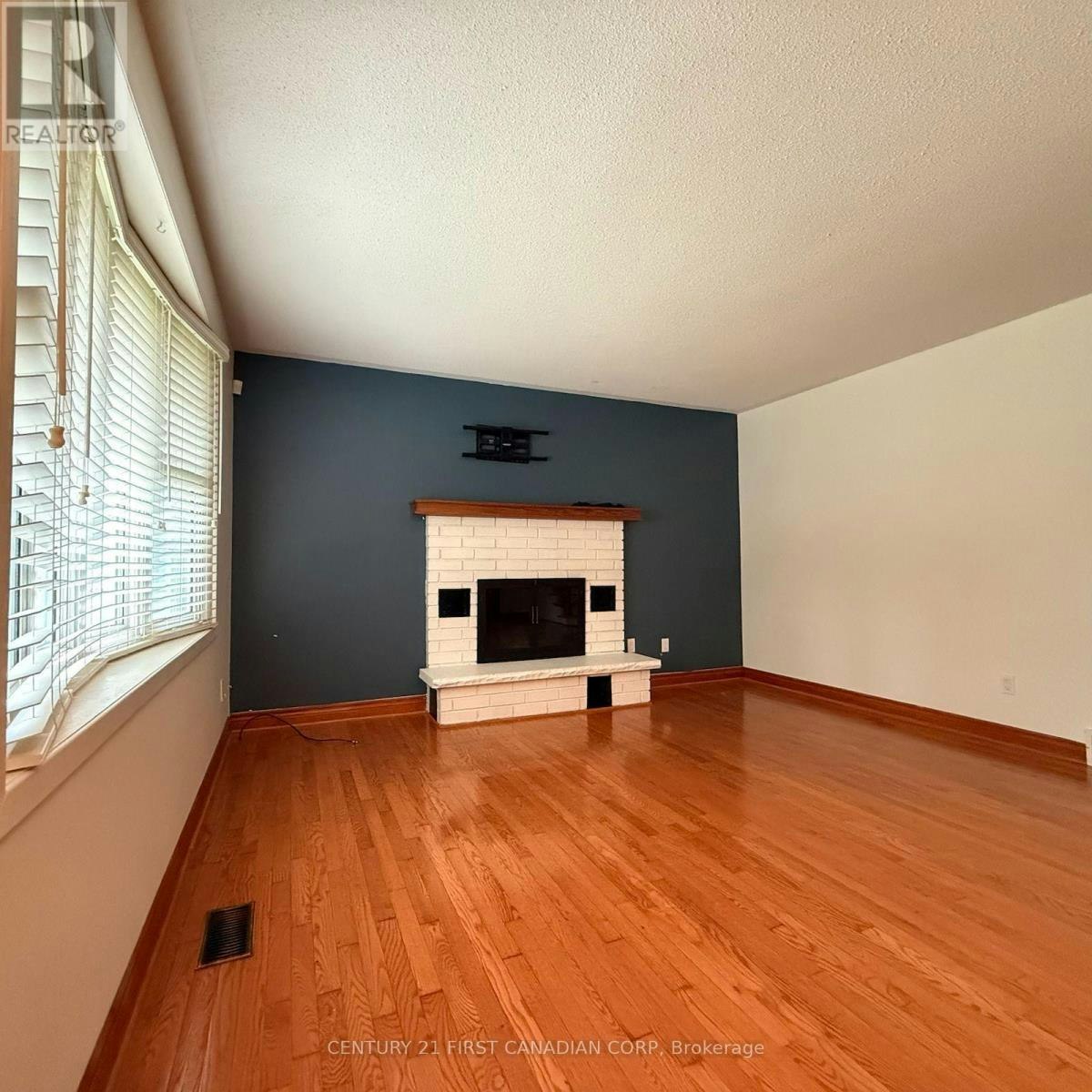 749 Dundalk Drive, London, ON, N6C 3V1 - 10