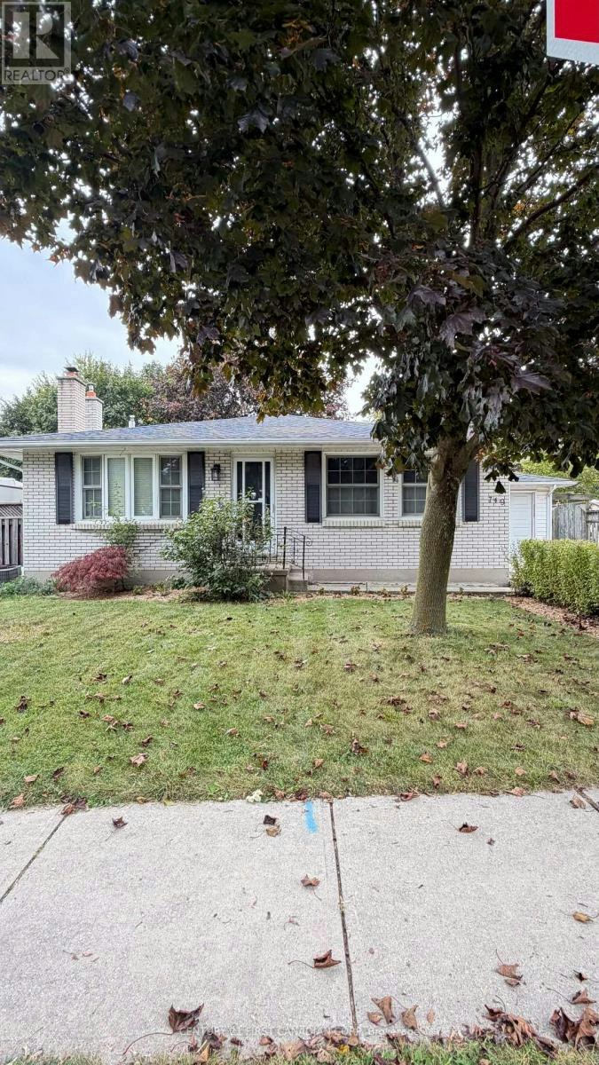 749 Dundalk Drive, London, ON, N6C 3V1 - 2