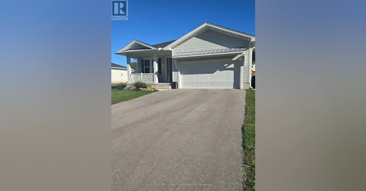 87 The Promenade, Port Stanley, ON, N5L 0B1 - 2