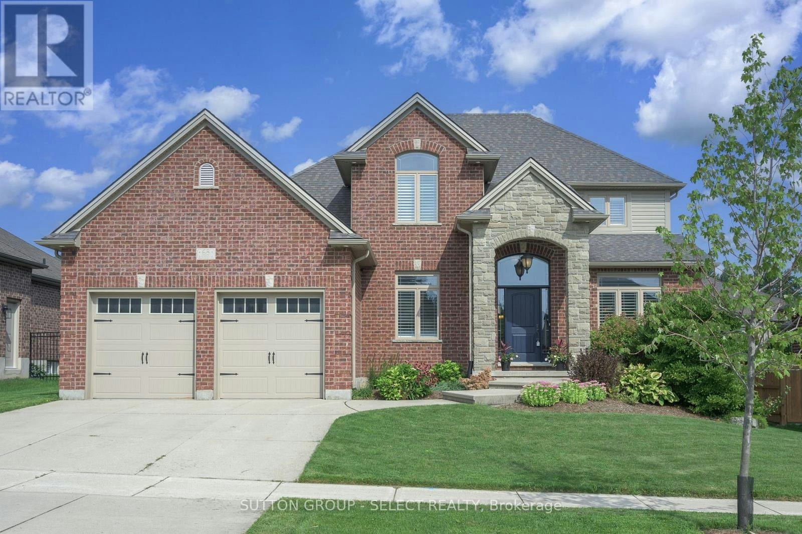 68 Blue Heron Drive, Komoka, ON, N0M 2A0