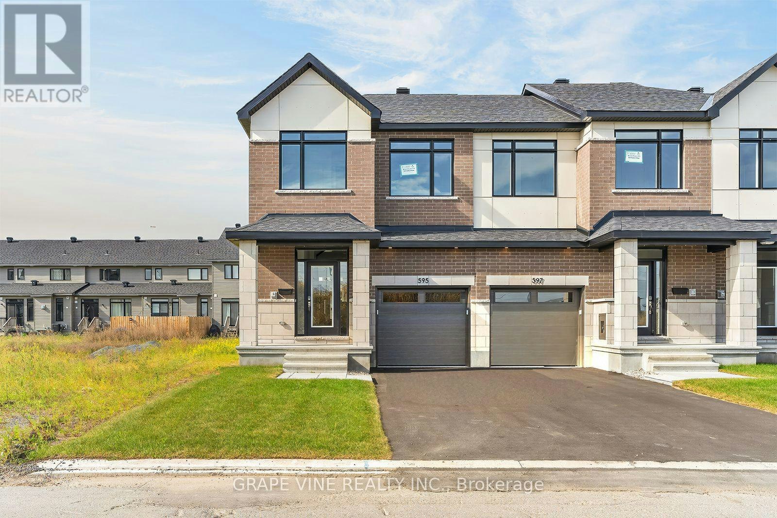 595 Arbia Ridge, Ottawa, ON, K2S 2S3