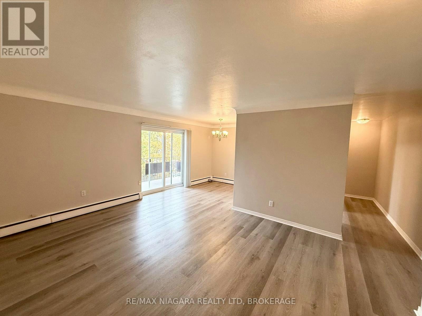 8-286 Vine Street, St. Catharines, ON, L2M 4T3 - 7