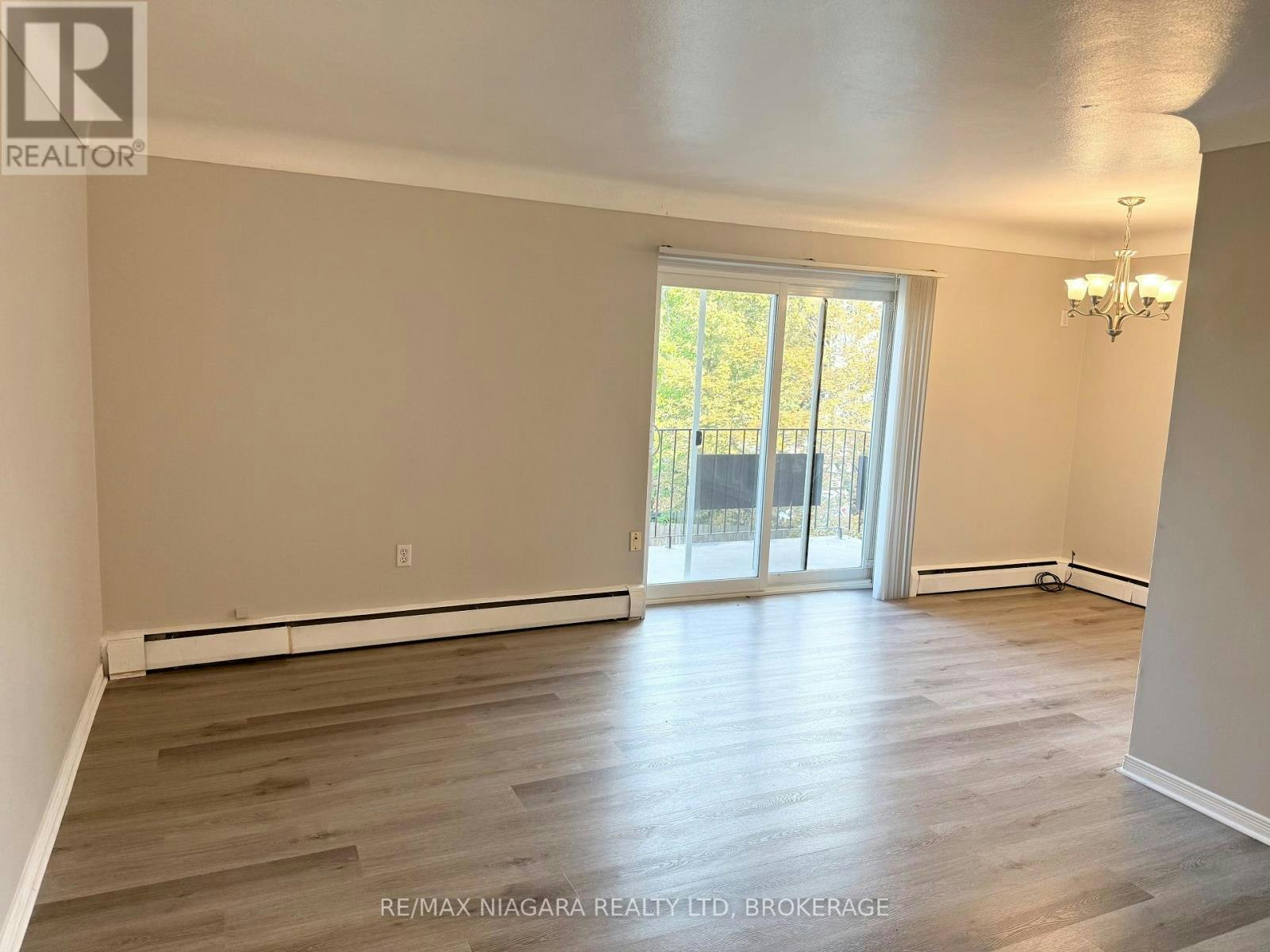 8-286 Vine Street, St. Catharines, ON, L2M 4T3 - 29