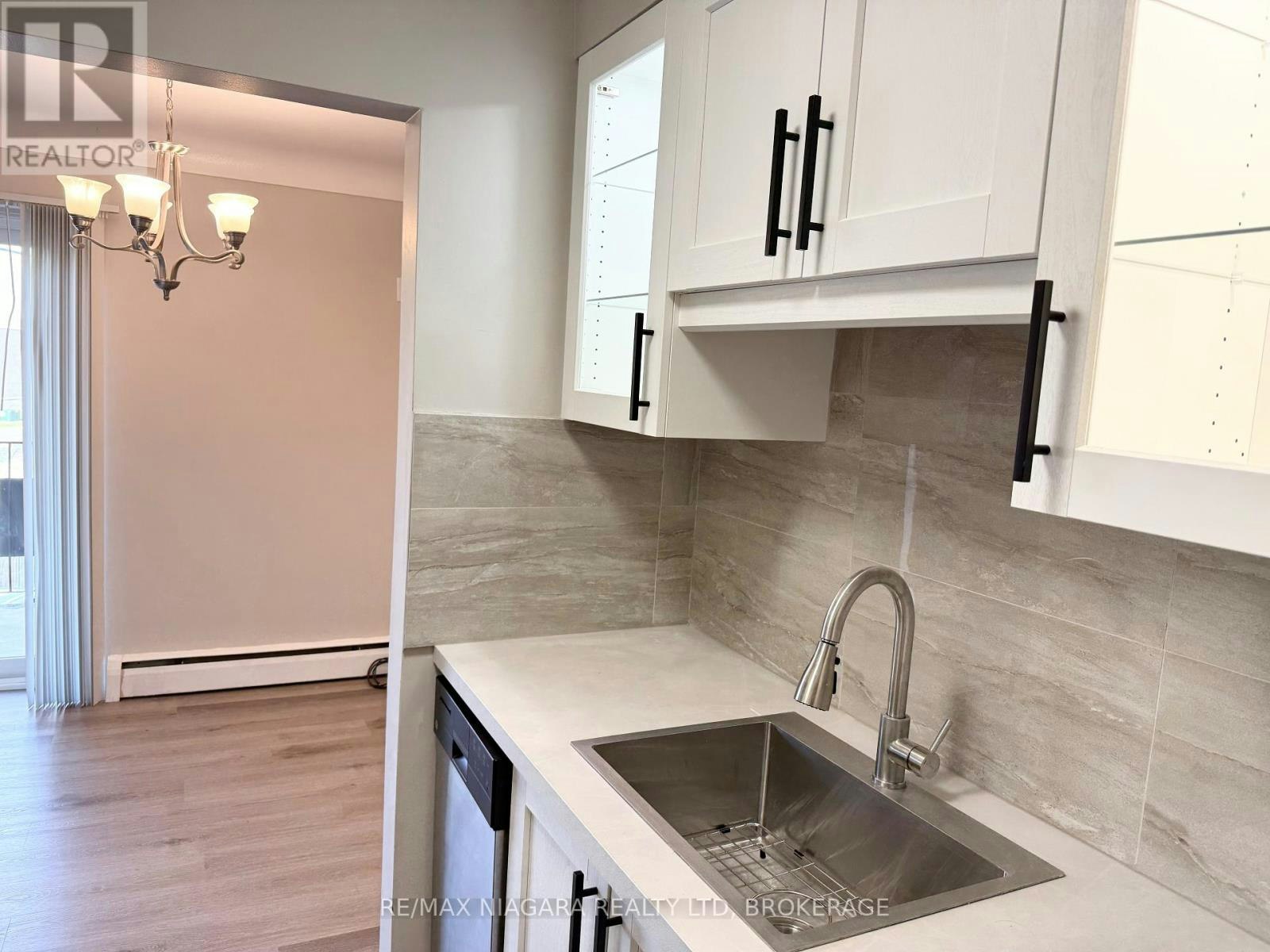 8-286 Vine Street, St. Catharines, ON, L2M 4T3 - 15